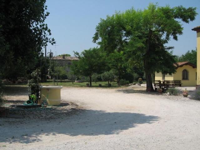 Al Parco Bed and Breakfast Ravenna Exteriör bild