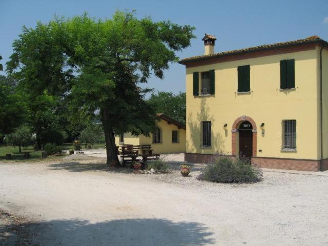 Al Parco Bed and Breakfast Ravenna Exteriör bild